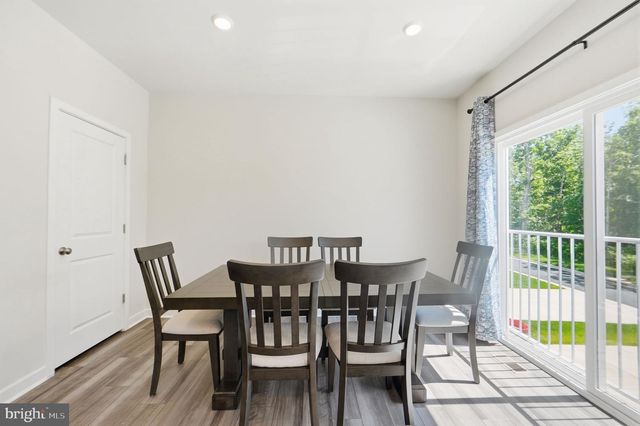 2243 BARHILL, Jeffersonton, VA 22724