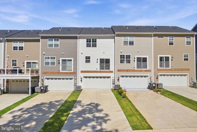 2243 BARHILL, Jeffersonton, VA 22724