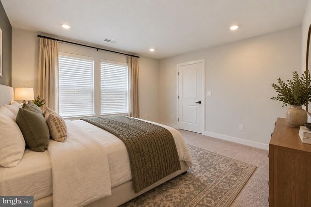 2243 BARHILL, Jeffersonton, VA 22724