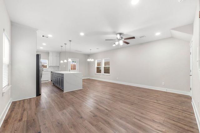 5619 Bacher Street, Houston, TX 77028