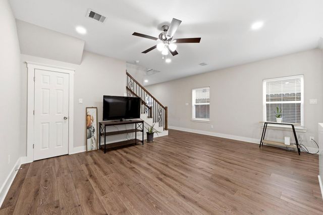 5619 Bacher Street, Houston, TX 77028