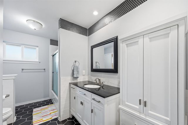 2305 Claridge Circle, Plano, TX 75075