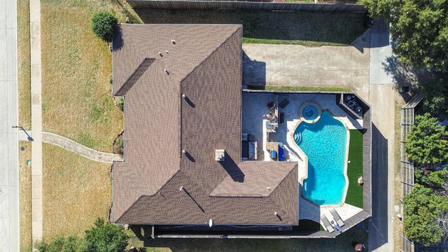 2305 Claridge Circle, Plano, TX 75075