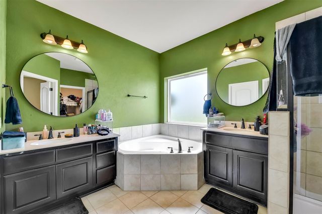 7829 N Humble Camp Road, Texas City, TX 77539