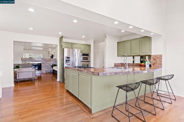 18832 Cindy Way, Castro Valley, CA 94546