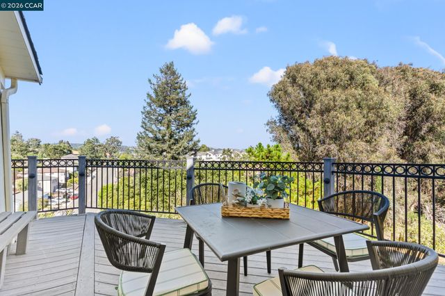 18832 Cindy Way, Castro Valley, CA 94546