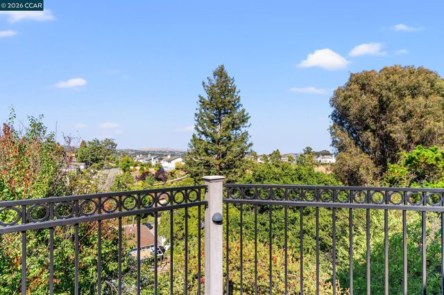 18832 Cindy Way, Castro Valley, CA 94546