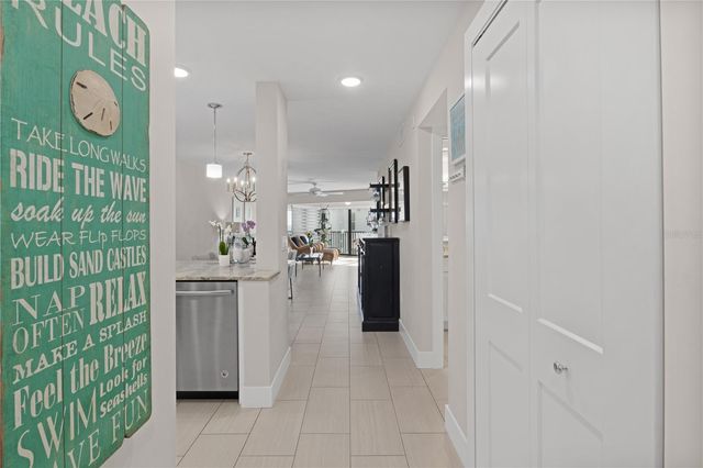 5608 GULF DRIVE 114, Holmes Beach, FL 34217