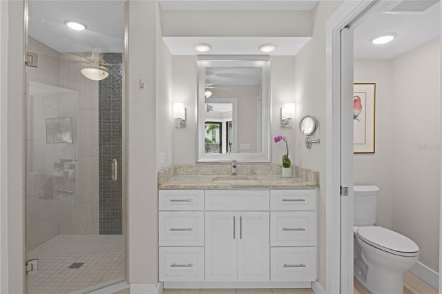 5608 GULF DRIVE 114, Holmes Beach, FL 34217