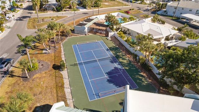 5608 GULF DRIVE 114, Holmes Beach, FL 34217