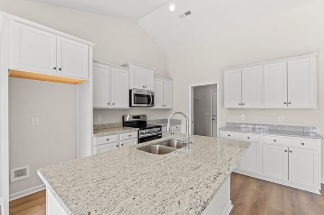 1141 Pecan Grove Blvd., Conway, SC 29527