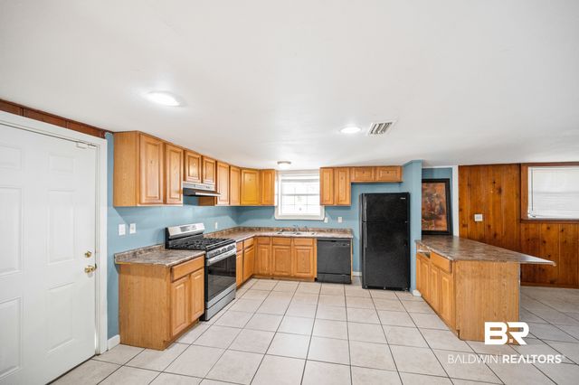 554 Mohawk Street, Mobile, AL 36606