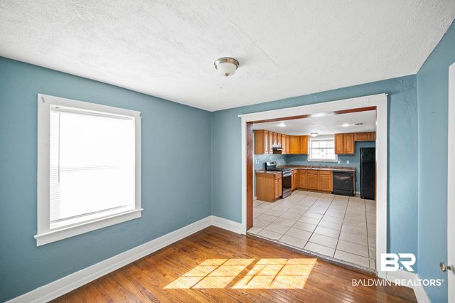554 Mohawk Street, Mobile, AL 36606