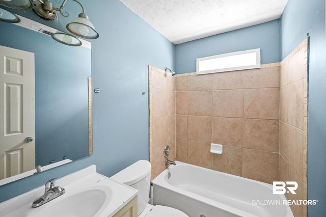 554 Mohawk Street, Mobile, AL 36606