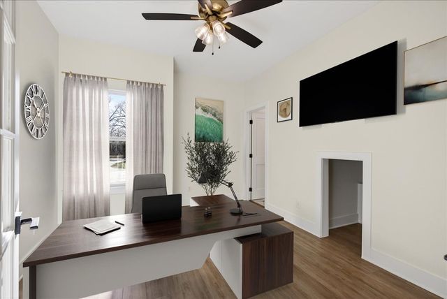 114 Castlewood Road, Enchanted Oaks, TX 75156