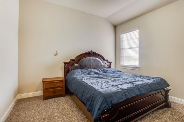 216 Florence Drive, Lewisville, TX 75056