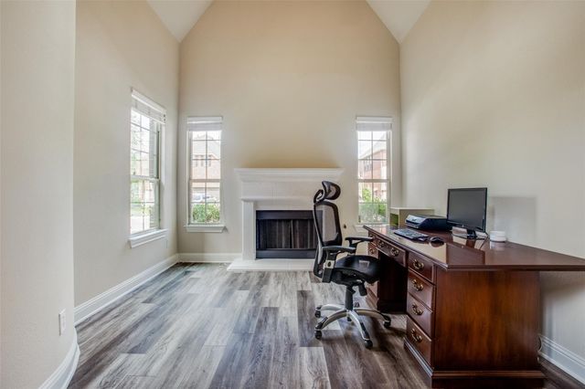 216 Florence Drive, Lewisville, TX 75056