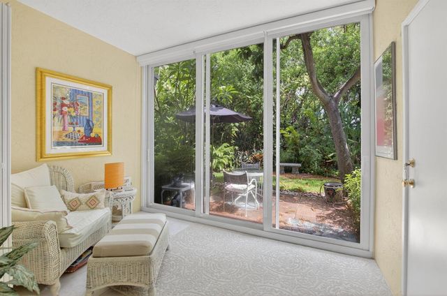 1041 Kokomo Key Lane, Delray Beach, FL 33483