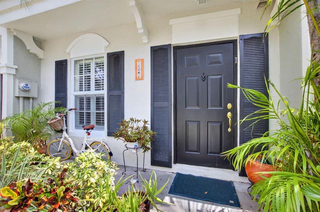 1041 Kokomo Key Lane, Delray Beach, FL 33483