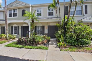 1041 Kokomo Key Lane, Delray Beach, FL 33483
