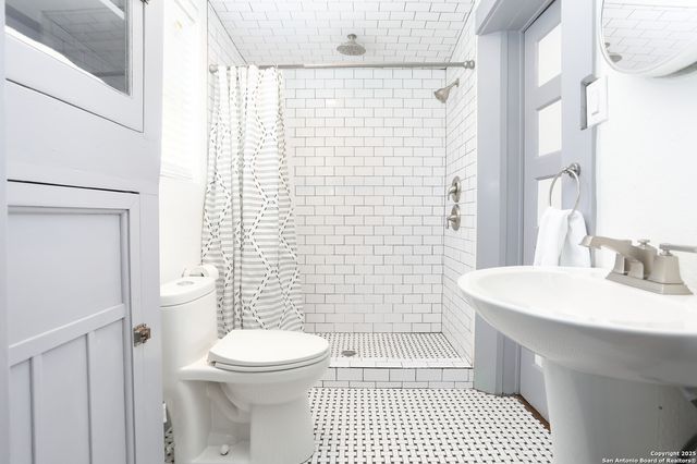 131 Klein Unit 1, San Antonio, TX 78204