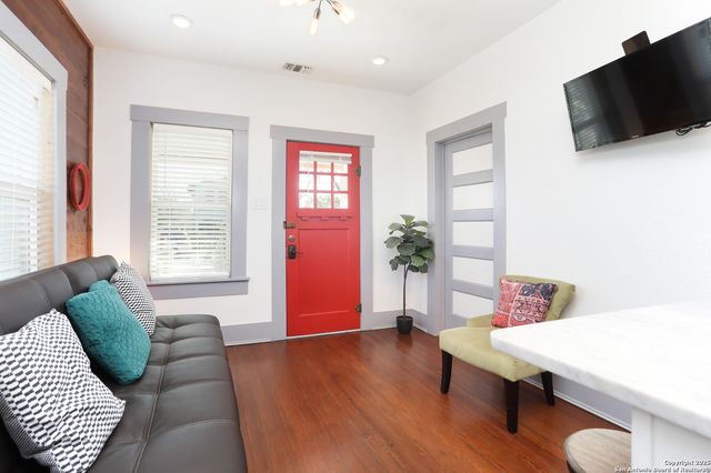 131 Klein Unit 1, San Antonio, TX 78204