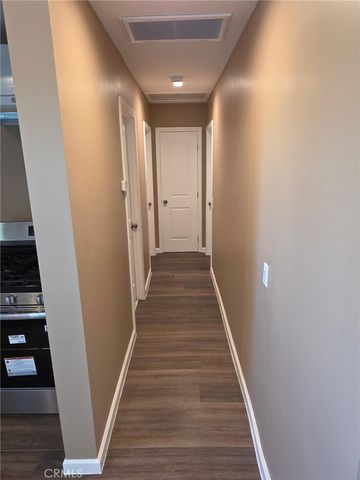 979 Venus Way, Crestline, CA 92325