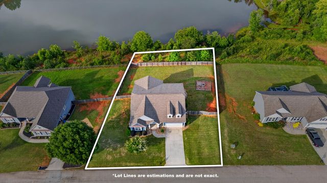 977 Garnet Circle, Chesnee, SC 29323