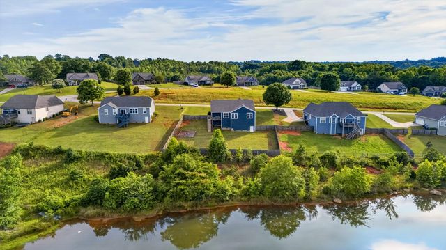977 Garnet Circle, Chesnee, SC 29323