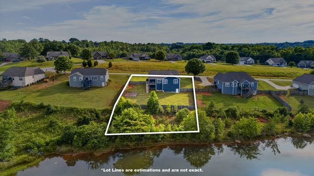977 Garnet Circle, Chesnee, SC 29323