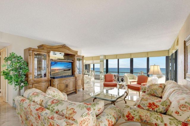 5540 N Ocean Drive 15-B, Singer Island, FL 33404