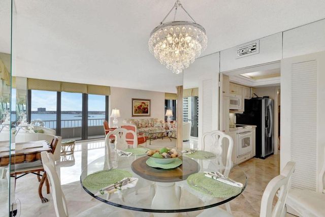 5540 N Ocean Drive 15-B, Singer Island, FL 33404