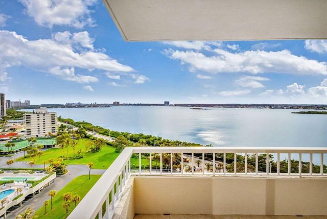 5540 N Ocean Drive 15-B, Singer Island, FL 33404