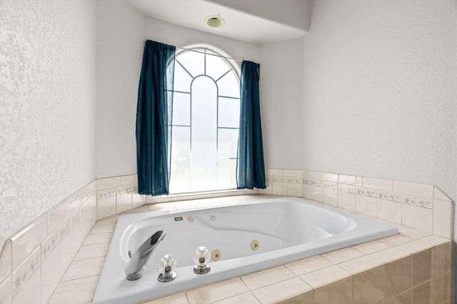 609 Shadowbrook Drive, Grand Junction, CO 81504
