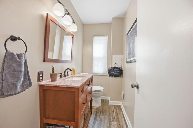66 S Roosevelt Avenue, Bexley, OH 43209