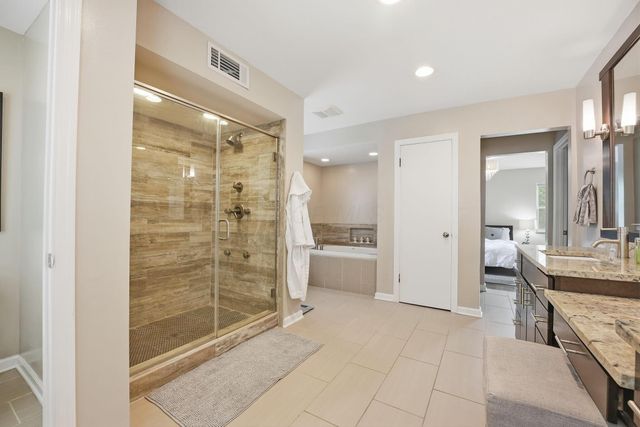 66 S Roosevelt Avenue, Bexley, OH 43209