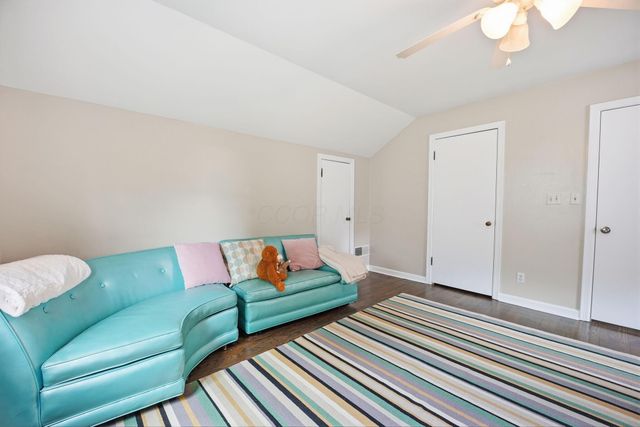 66 S Roosevelt Avenue, Bexley, OH 43209