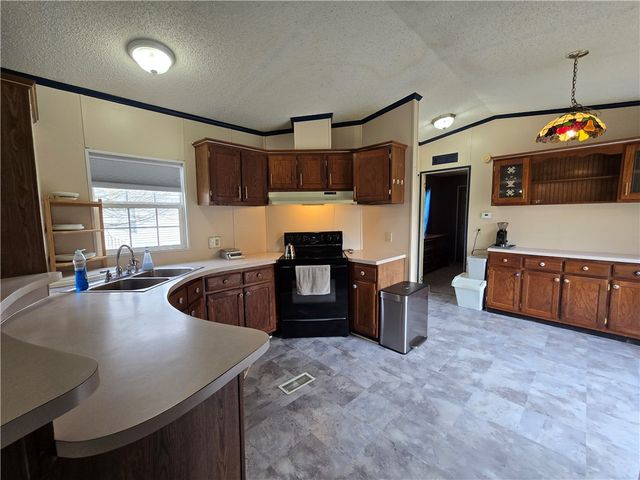 540 Finks Run Rd, Mcdonald, PA 15057