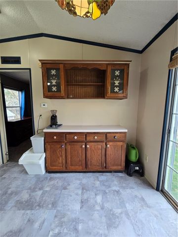 540 Finks Run Rd, Mcdonald, PA 15057