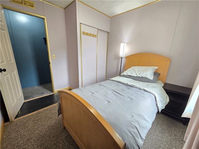 540 Finks Run Rd, Mcdonald, PA 15057