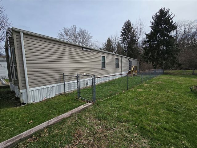 540 Finks Run Rd, Mcdonald, PA 15057