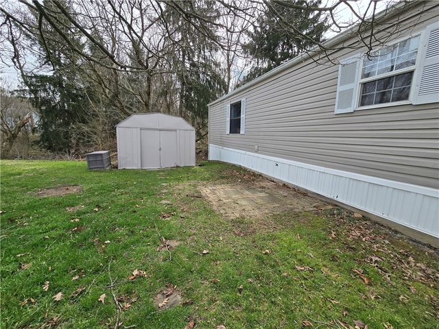 540 Finks Run Rd, Mcdonald, PA 15057