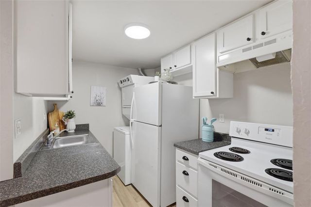 2243 W Eubanks Street, Oklahoma City, OK 73112