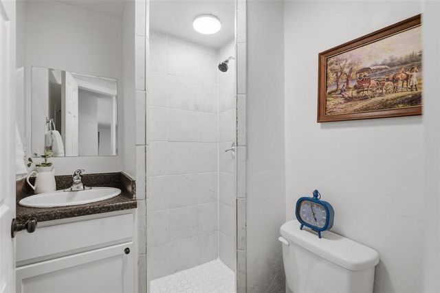 2243 W Eubanks Street, Oklahoma City, OK 73112