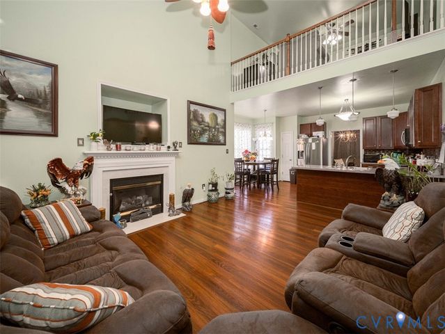 4506 Cara Hill Ln, Chester, VA 23831