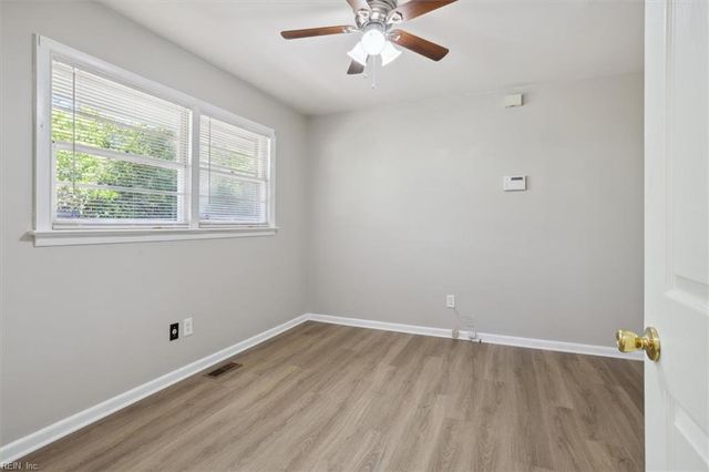 141 Albany DR, Hampton, VA 23666