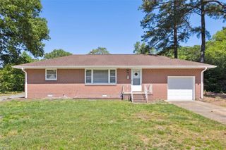 141 Albany DR, Hampton, VA 23666