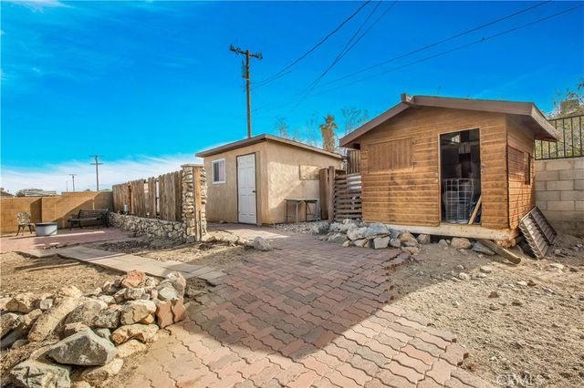 7565 Sherman Hoyt Avenue, 29 Palms, CA 92277