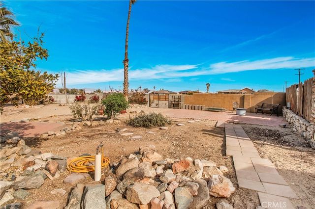 7565 Sherman Hoyt Avenue, 29 Palms, CA 92277