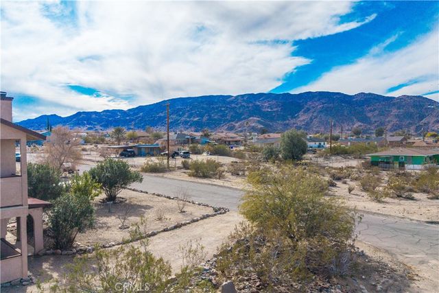 7565 Sherman Hoyt Avenue, 29 Palms, CA 92277